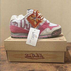 ✨ Vintage Von Dutch Kids Sneakers – Size 1 (Brand New!) ✨